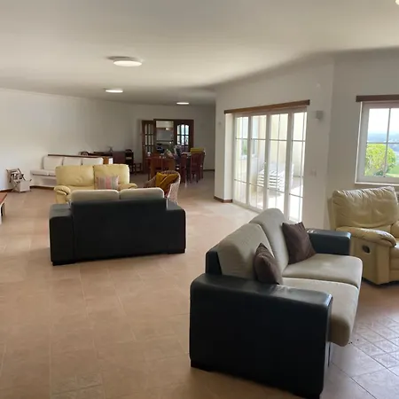 Luxury 6 Bedroom Oceanfront - Sleeps 22 Guests Βίλα