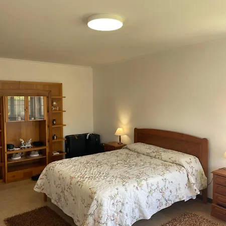 Luxury 6 Bedroom Oceanfront - Sleeps 22 Guests *