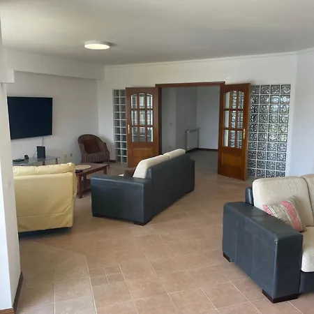 Luxury 6 Bedroom Oceanfront - Sleeps 22 Guests Βίλα