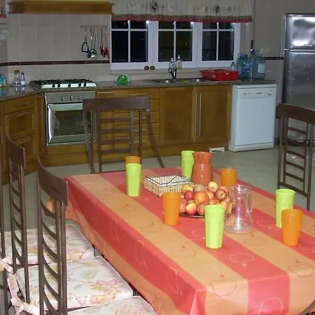 Luxury 6 Bedroom Oceanfront - Sleeps 22 Guests Foz do Arelho