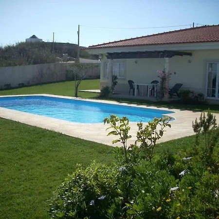 Luxury 6 Bedroom Oceanfront - Sleeps 22 Guests * Foz do Arelho